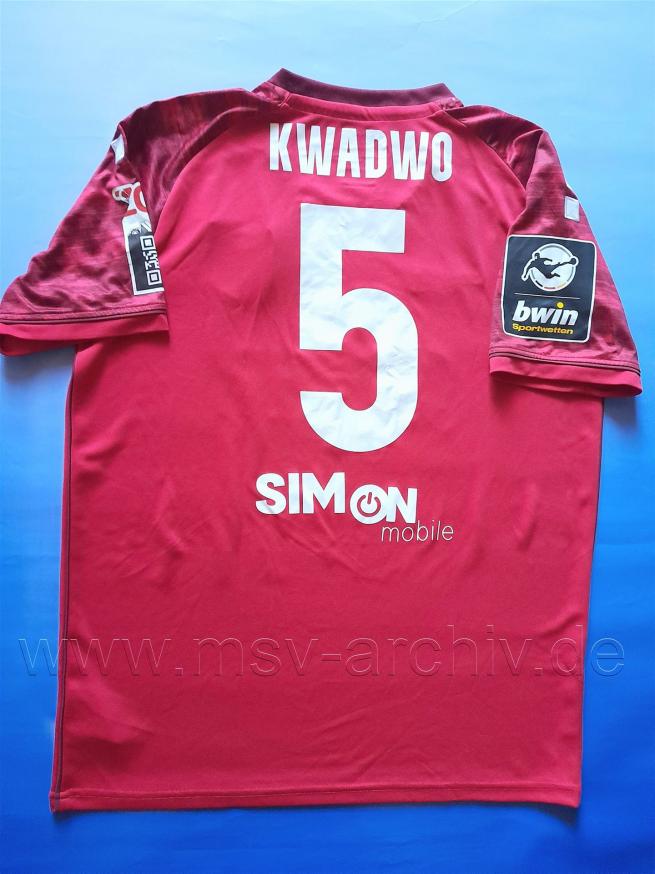 202223_3.2_Ausrüster capelli Sport_Sponsor Trinkgut_Nr. 5 Kwadwo