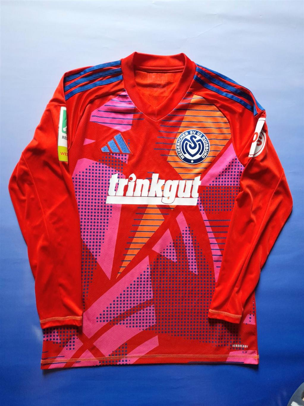 202425_5.1_Ausrüster Adidas_Sponsor Trinkgut_Nr. 1 Braune