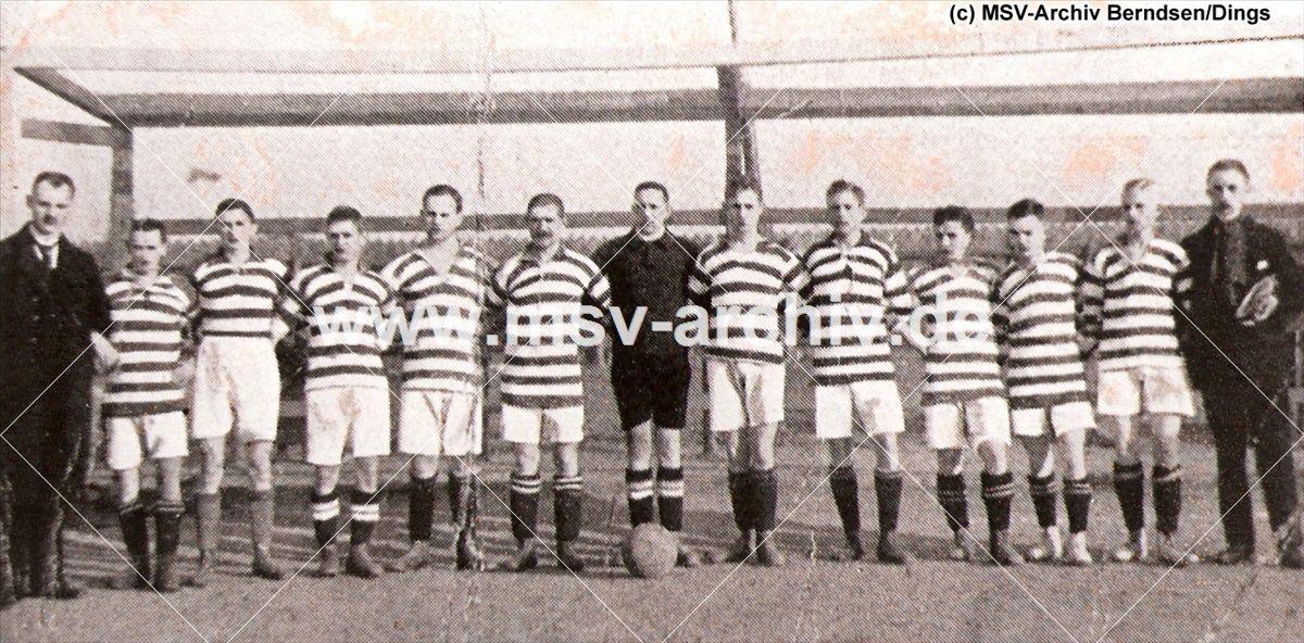 09_1916_2.Kriegsmannschaft